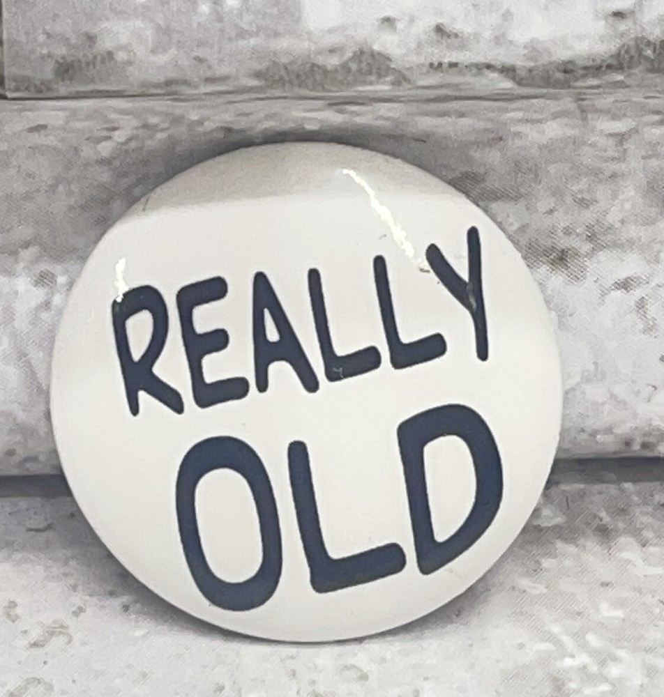 Vintage Really Old Pin back Button