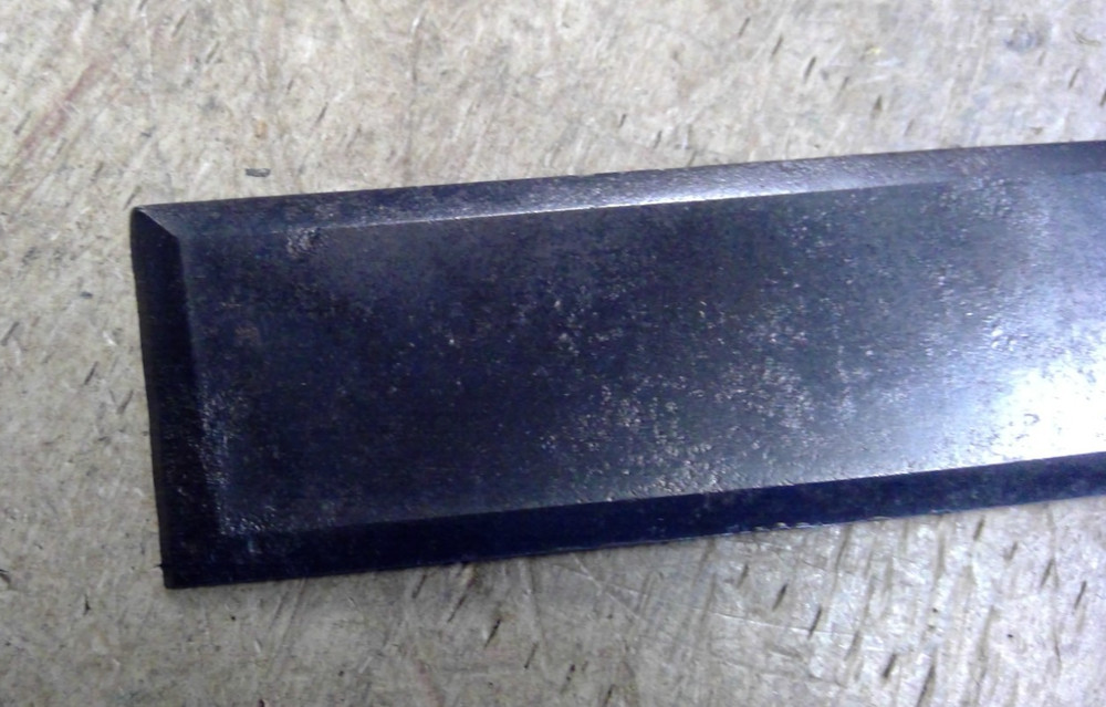 Vintage T.H. Witherby 1-1/2” Wide Beveled Edge Socket Chisel