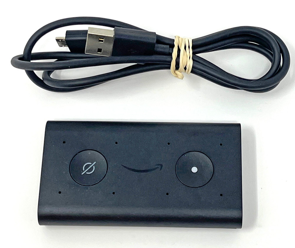 Amazon Echo Auto For Car BP39CN Alexa Smart Assistant With Cable Used Works