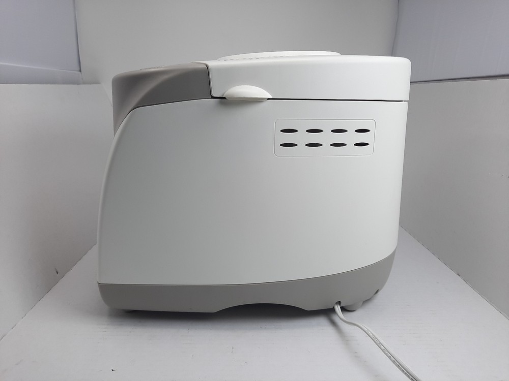 Hamilton Beach Homebaker 2lb Digital Bread Maker Model 29881 - Tested, Read