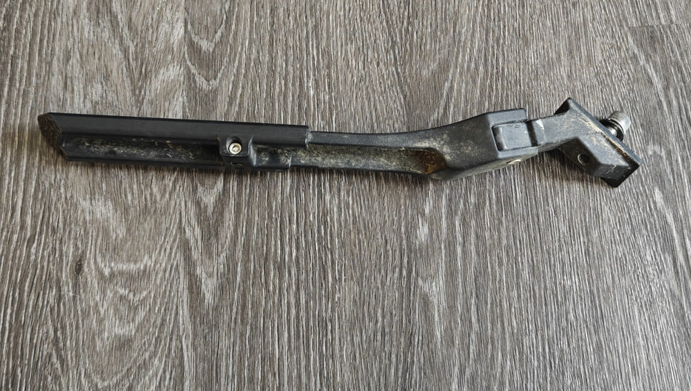 Benno Boost Side Kickstand