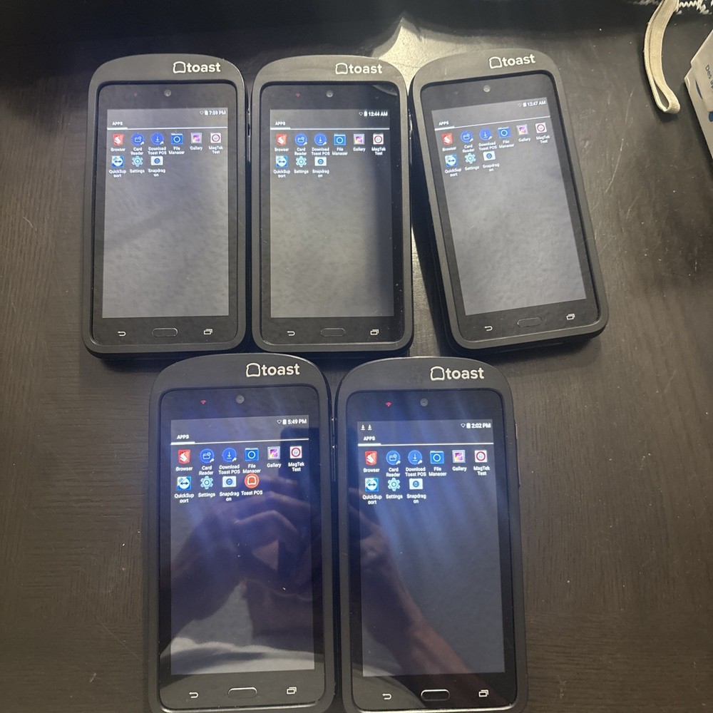 Toast POS Handheld, 5 devices, With Charging Dock