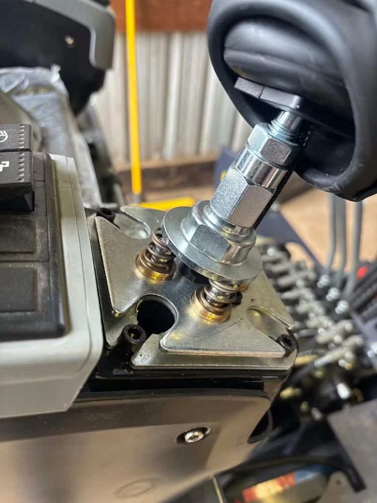 SDLE18 & SDLE20 Joystick Upgrade–Spring Mod w/Piston Protection