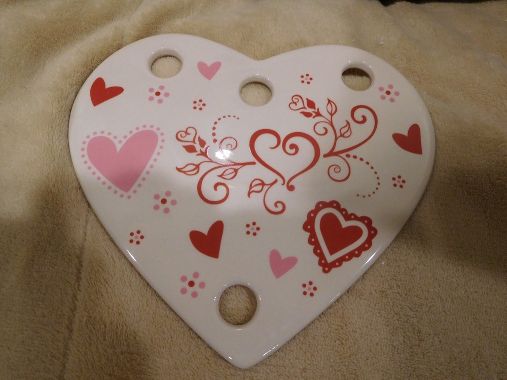 Temp-tations TEMPTATIONS Heart Shaped Trivets 7"