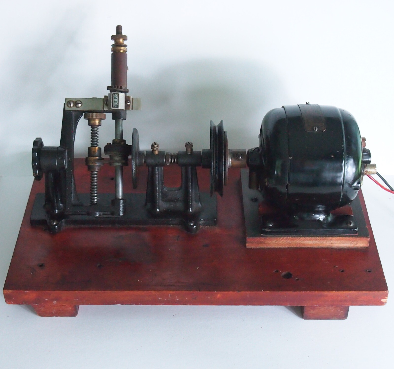 16.5" Antique CENCO Wire Winder Machine Vintage Tool Scientific Coil Maker