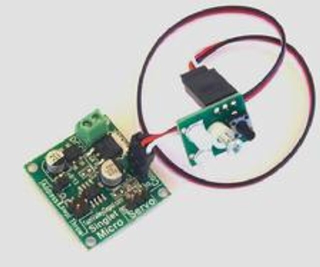 Tam Valley Depot ~ Micro Singlet Servo Decoder with Fascia Controller ~ MSS002