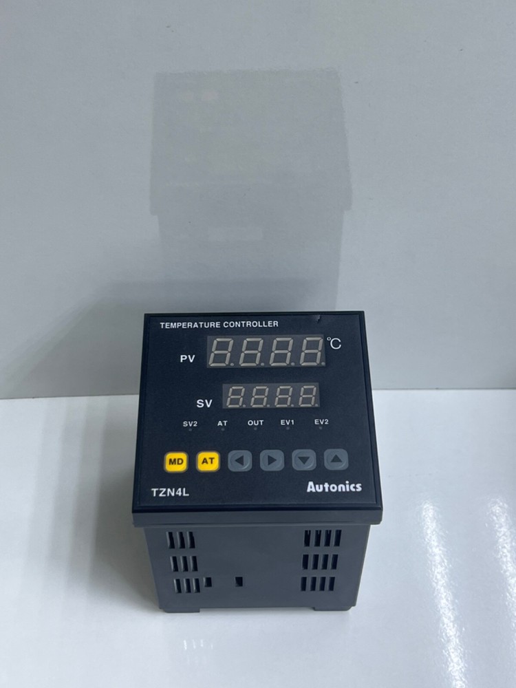 AUTONICS TZN4L-24R TEMPERATURE CONTROLLER