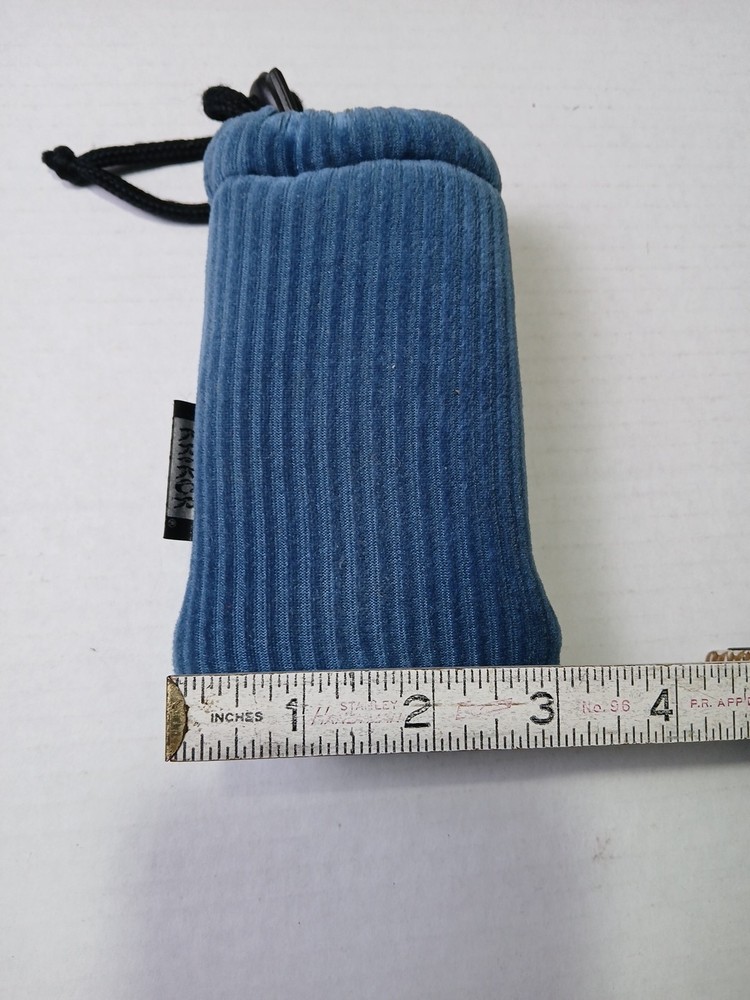 KRIKOR Padded Pouch