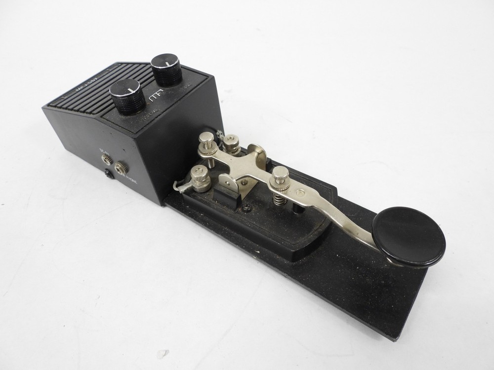 MFJ-557 Ham Radio Morse Code CW Practice Oscillator (nice)