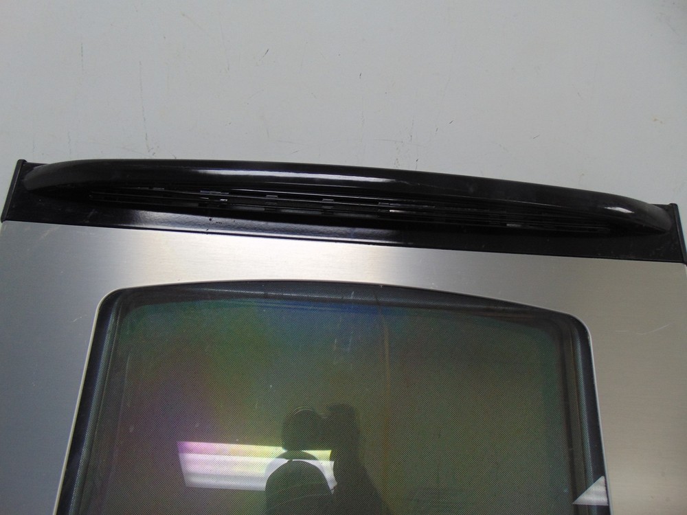 GE Range JGBP29MEM2BS Door Assembly with Handle