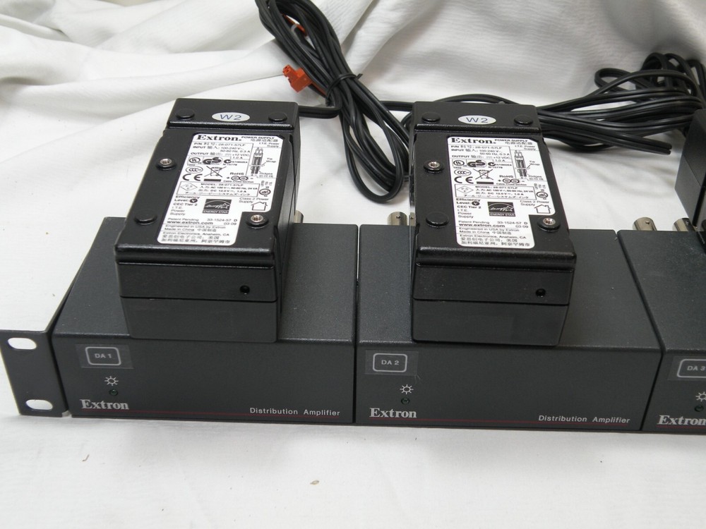 4 Extron MDA 3AV, 3 Output Composite Video & Stereo Audio Distribution Amplifier