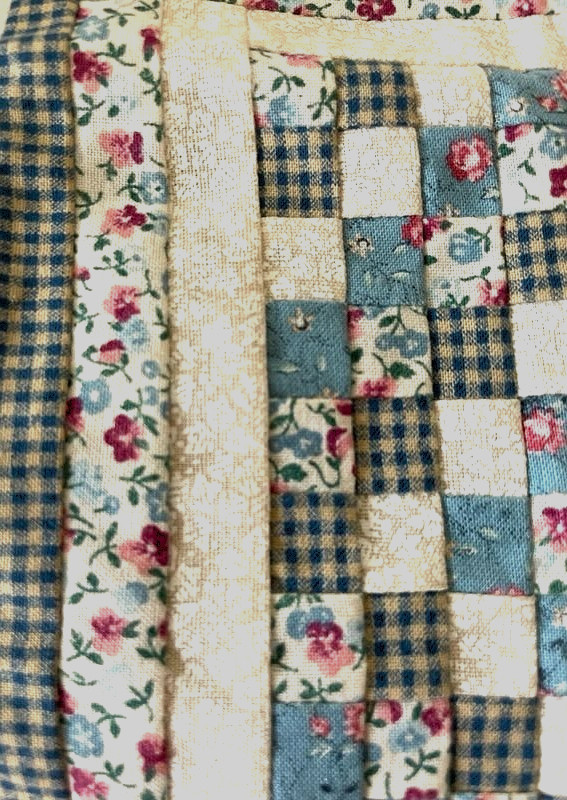 SALE Doll House Pieced Patchwork Quilt & Pillows