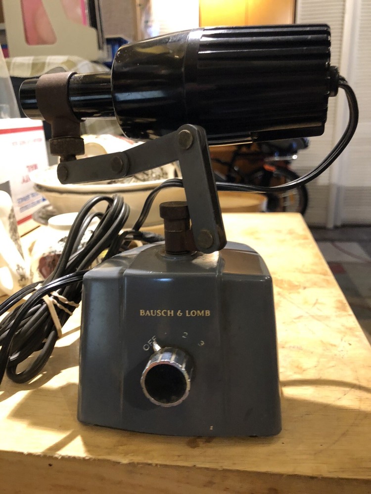 Very old 950 Era Bausch & Lomb Keratometer Optometry Exam Device