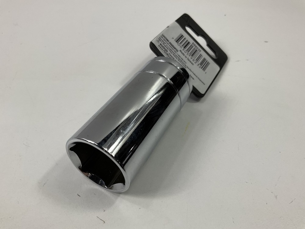 Gearhead GH8232 7/8" Deep Socket, 6 Point, 3/8" Drive