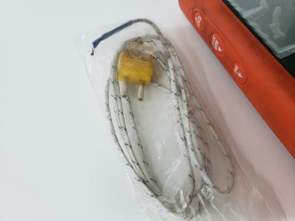 Extech TM100 Thermometer Type K/J