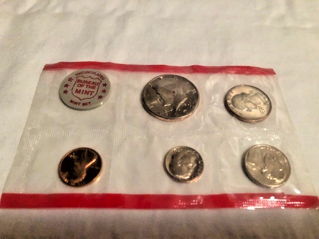 1972-D U.S. Mint 5 Coin Mint Set - Set With Mint Cellophane Wrap; No Envelope