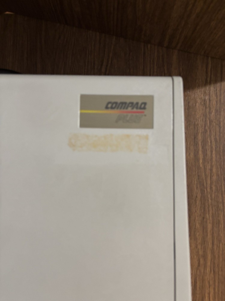 Vintage Compaq Plus Portable Computer/ Read Description