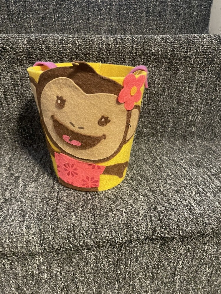 Felt Bucket - Monkey Theme 7" Tall - w/ Handle (CA)
