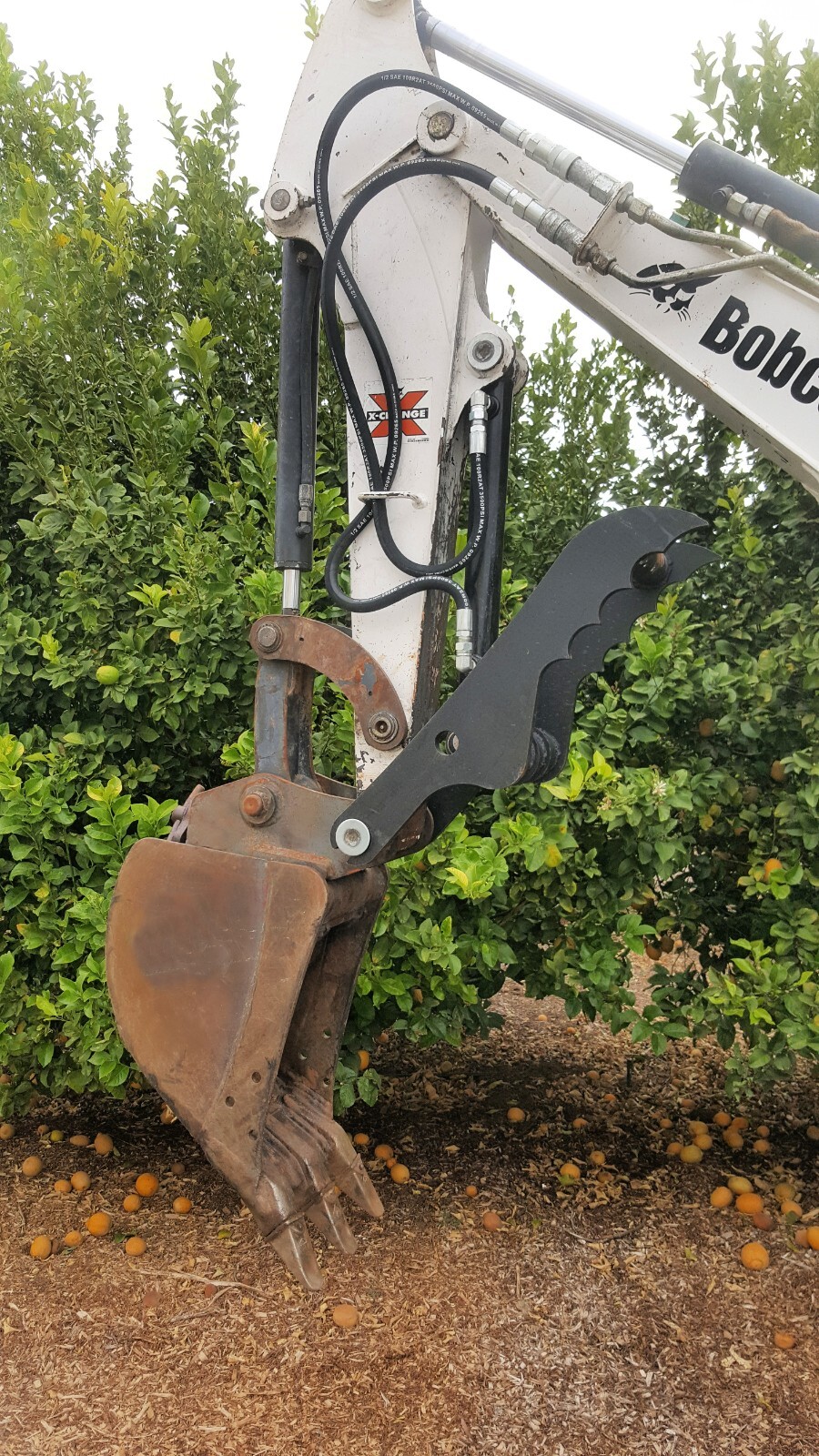 BOBCAT 325/328/329/331/334/425/430 THUMB HYDRAULIC CLAW EXCAVATORS ATTACHMENT