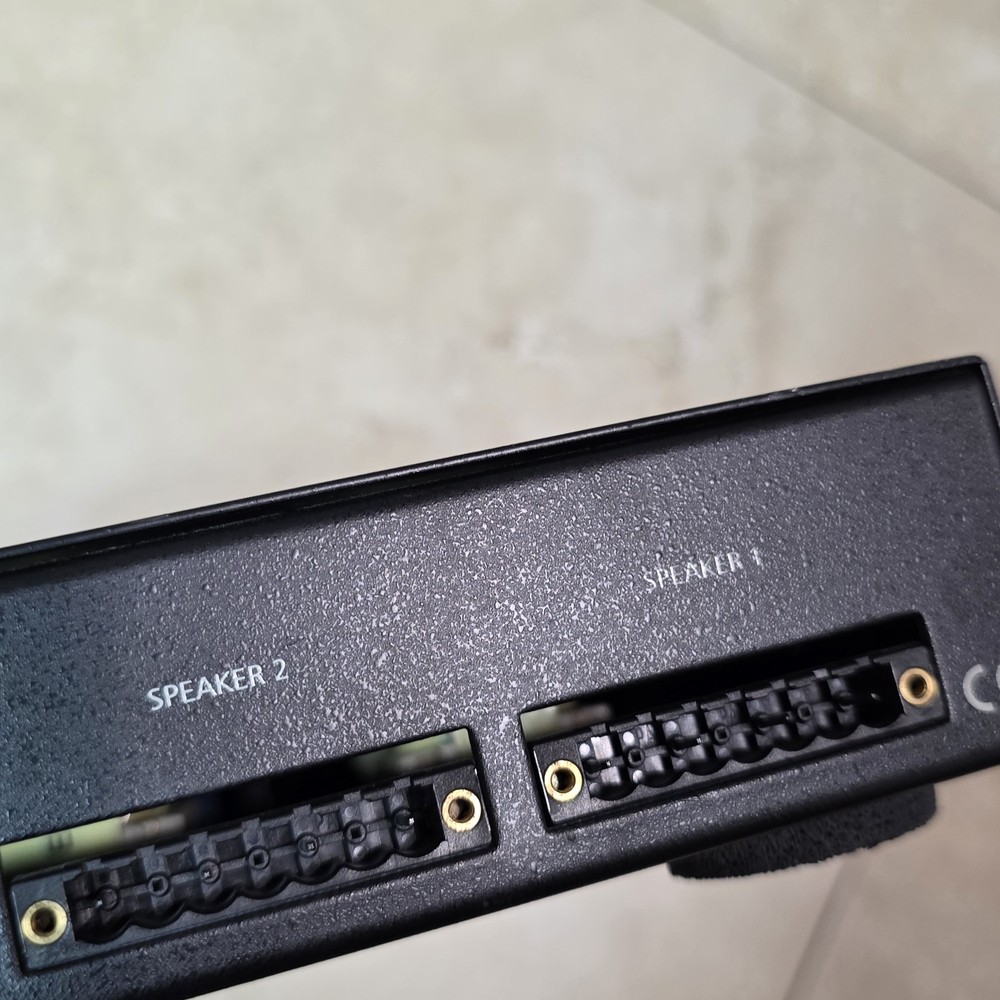 Niles SSVC-6 Speaker Selector Volume Control System 6 Zone Audio Switch