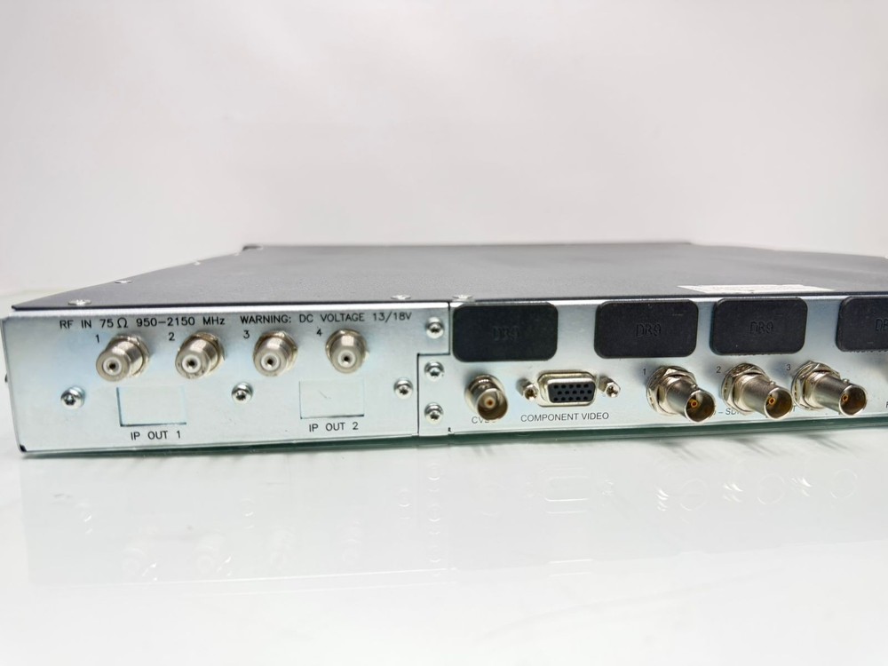 Tandberg RX8200 MPEG2 /MPEG4 SD DVB-S2 8PSK Receiver