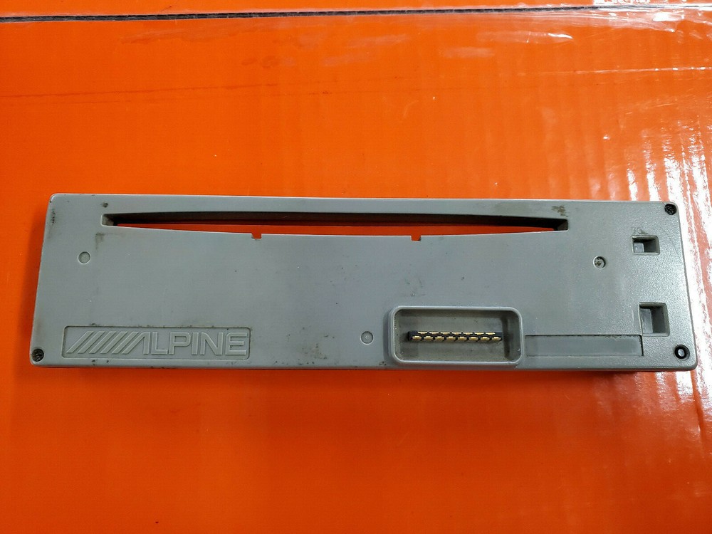 Alpine CDE-9870 CD Receiver Face Plate only