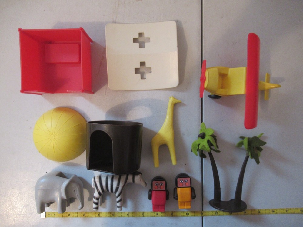 Creative Playthings African People N Places partial set