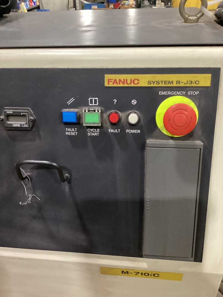 Fanuc M-710IC Robot System R-J3iC Controller A05B-2510-B130 #402JM
