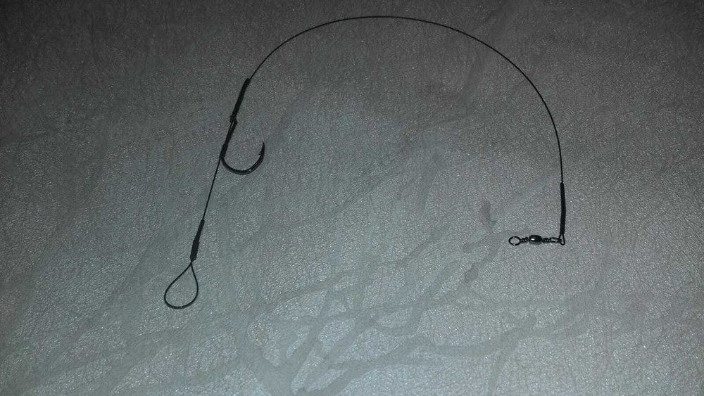 BOSS PIKE RIGS 5 x Flash Treble Hook Rigs - Pike Traces