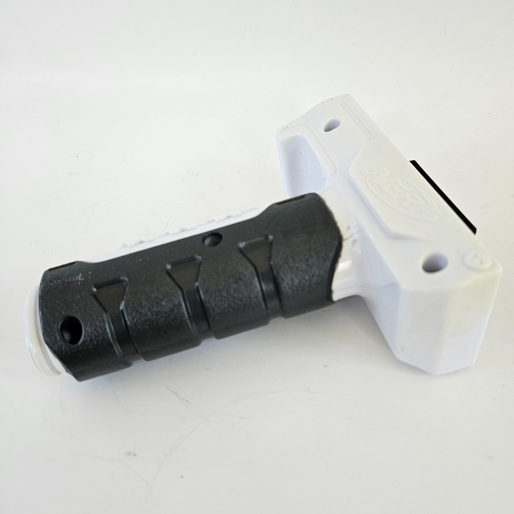 Nerf N-Strike White Elite Retaliator Pump Handle Grip Foregrip Accessory Part