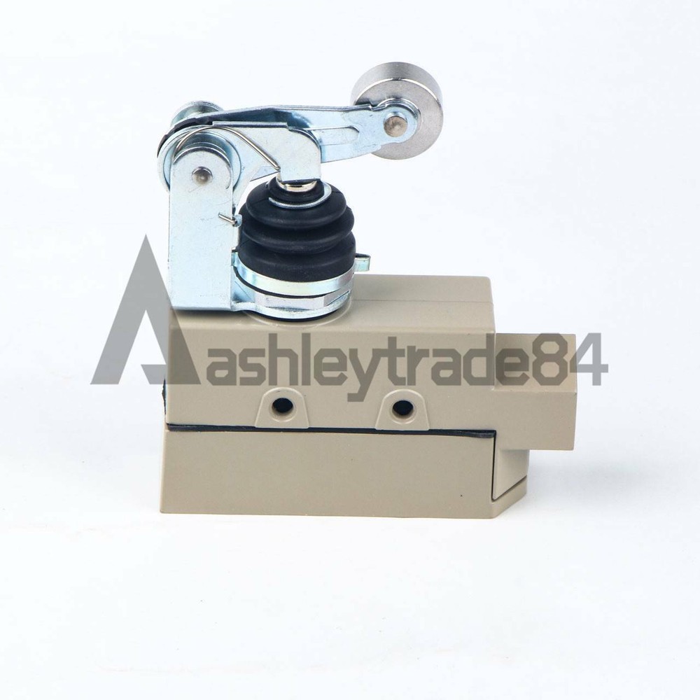 ONE New Omron ZE-NA2-2S Limit Switch