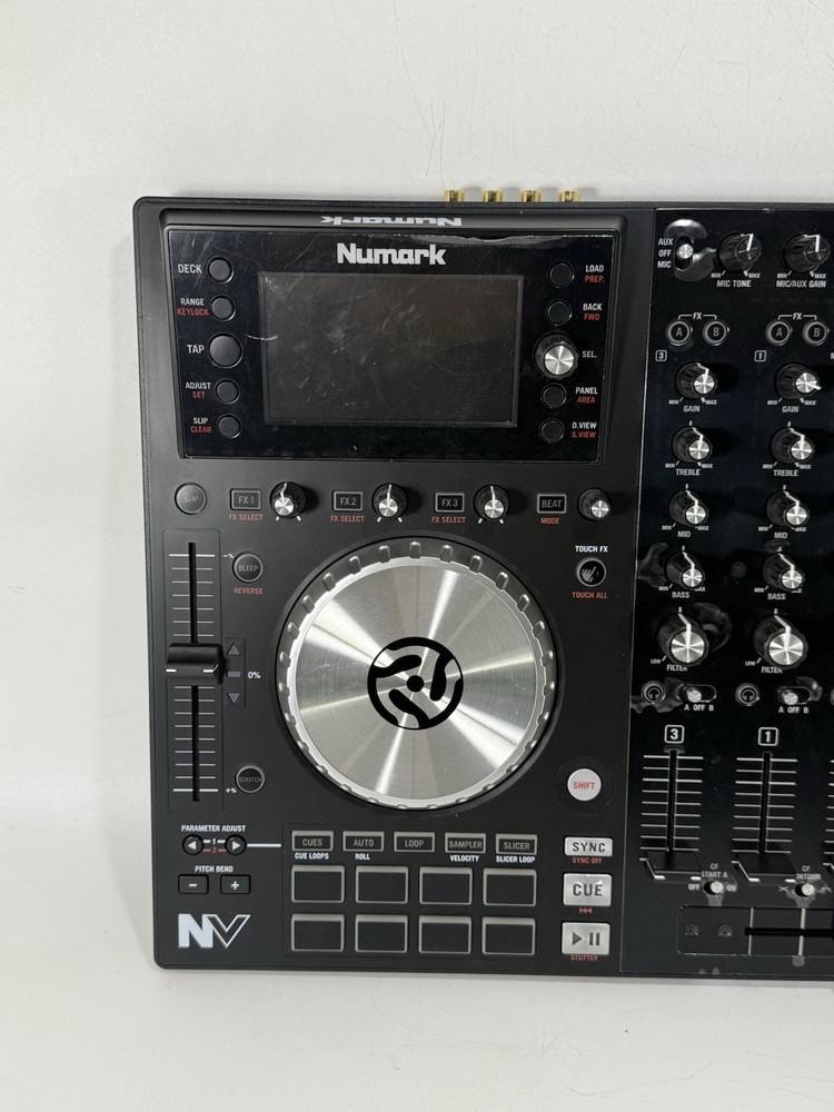 Numark NV 4-Channel Dual-Display Serato DJ Controller - Tested / Working