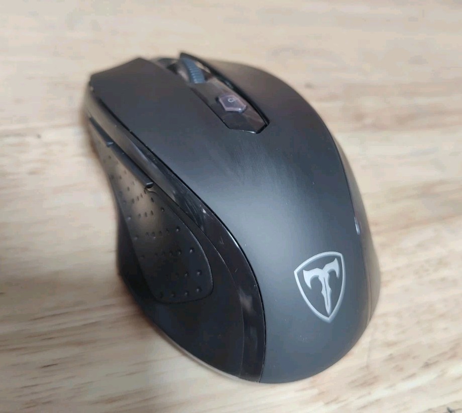 Easterntimes Tech D-09 4800-DPI Scroll Wheel 2.4G Wireless Optical Gaming Mouse