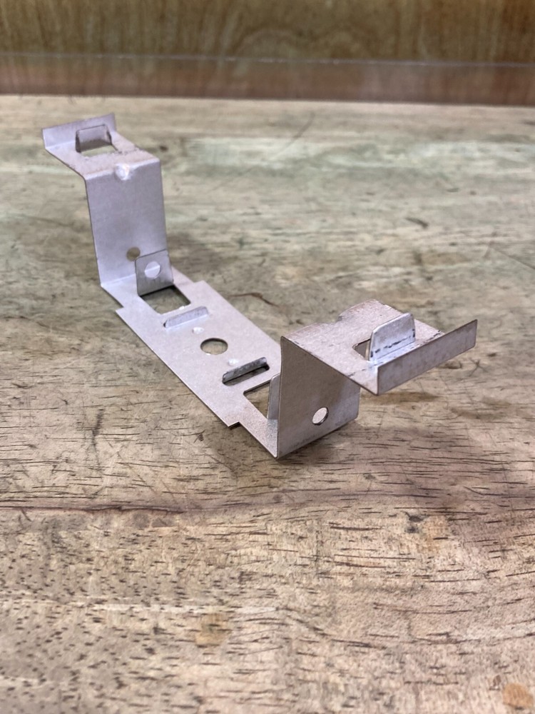 Coleman 5152 Lantern - Globe Bracket