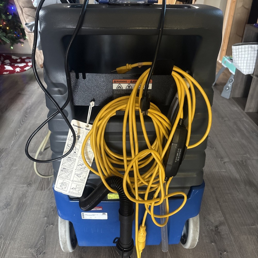 Compass 2 Multi-functional Cleaning By Windsor. Model: CMPS2 10070560 New
