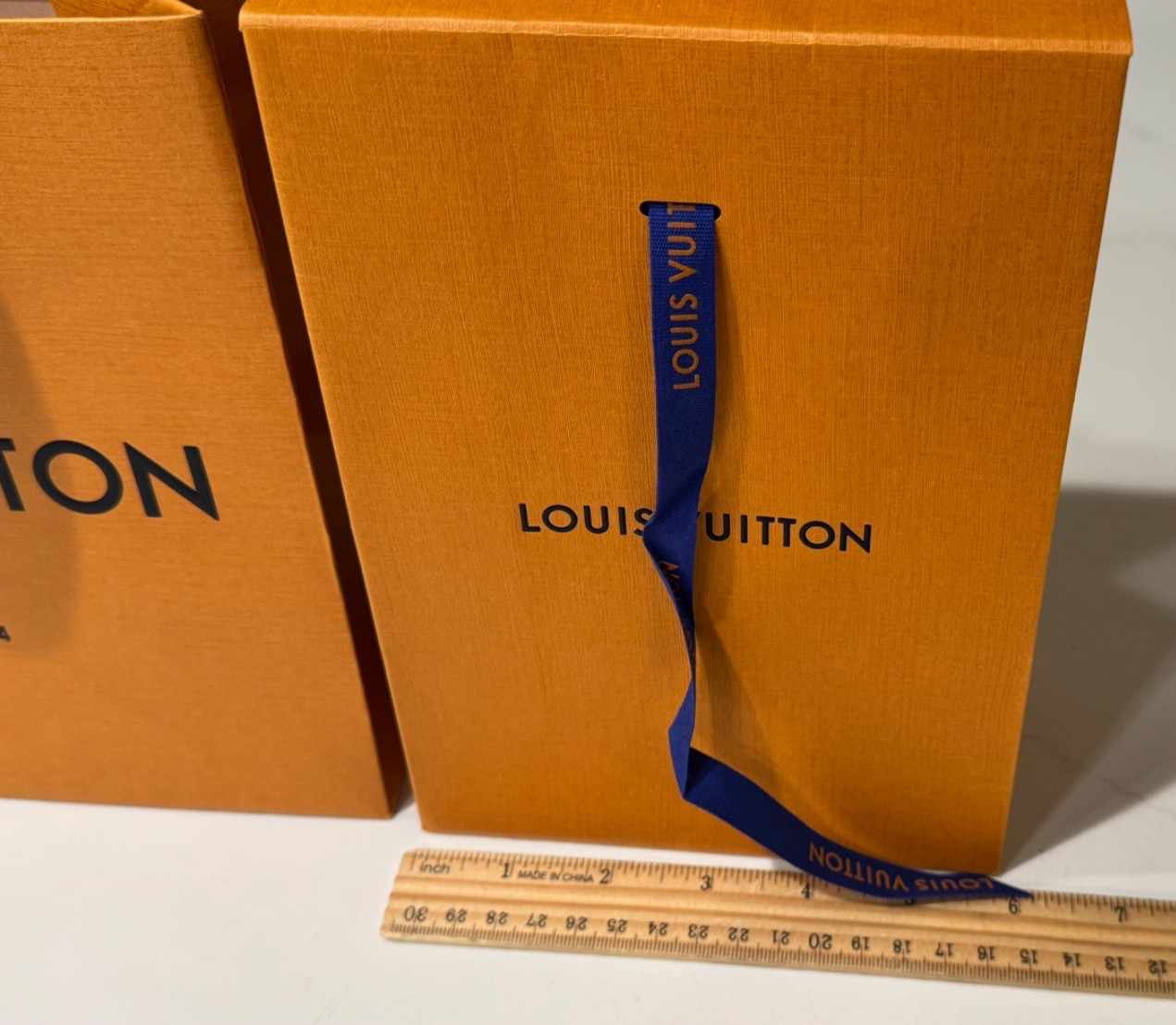EMPTY LOUIS VUITTON PAPER GIFT BAGS 9.75"X8"X6" & 8.5"X6"X4" LOT OF 2