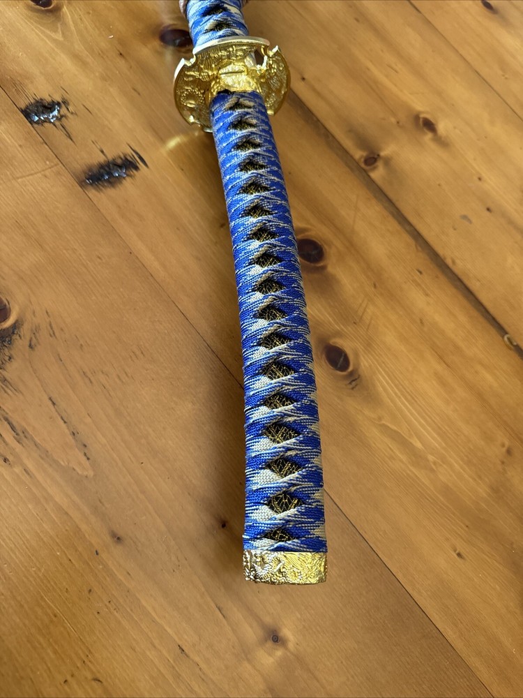 SAMURAI SWORD BLUE W/ CURVED HANDLE 43"