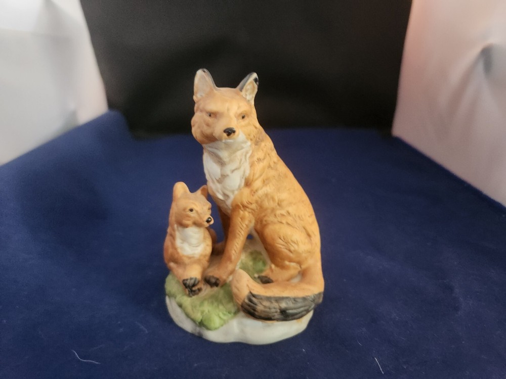 Vintage Fox And Kit Figurine
