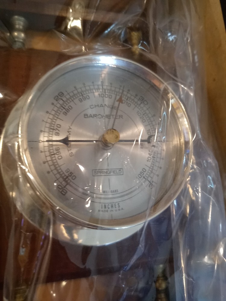NOS Springfield Berometer