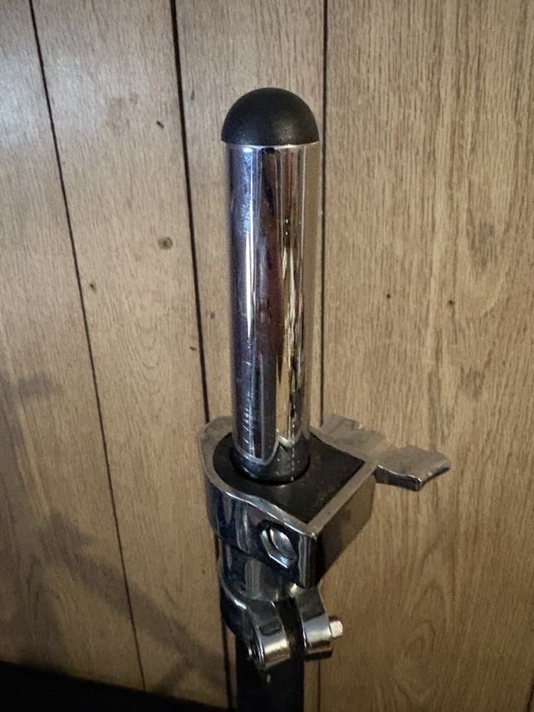 DW Heavy Dury Drum Stand