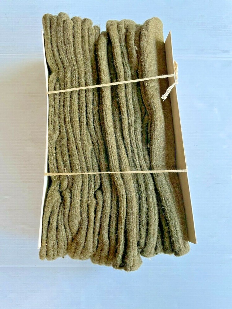 UNISSUED WWII TRIGGER FINGER MITTEN WOOL INSERTS LARGE (1943)