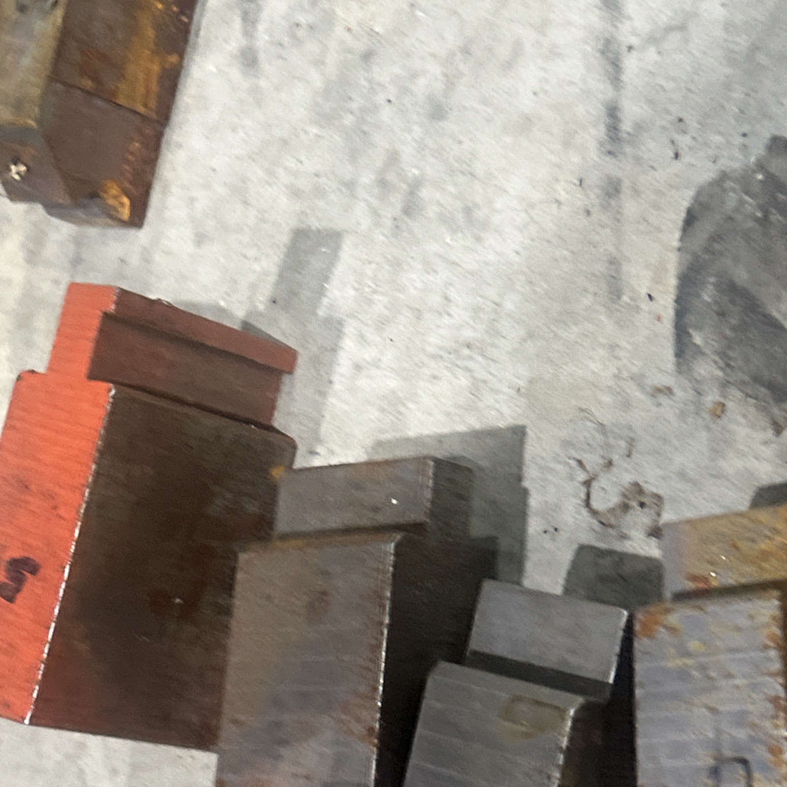 52 PCS. offset brake press dies, step dies, sheet metal forming. METRIC OFFSETS