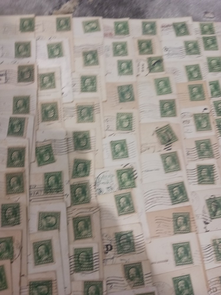 1 Cent Franklin Stamps