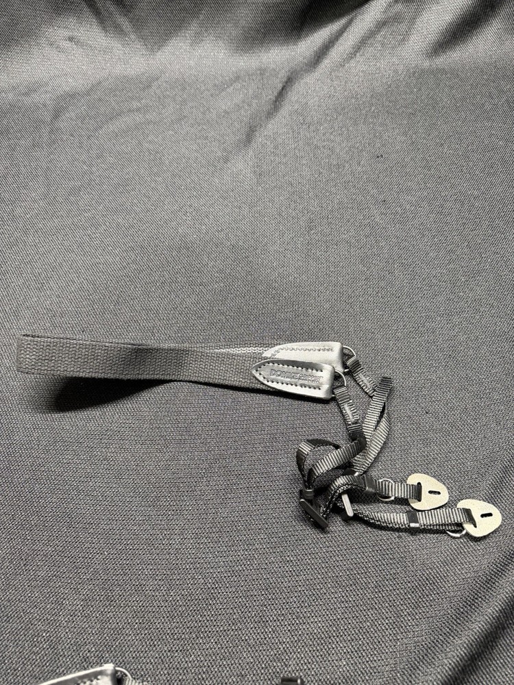 DOMKE GRIPPER Camera Neck/Shoulder Strap Quick Release 1" Wide
