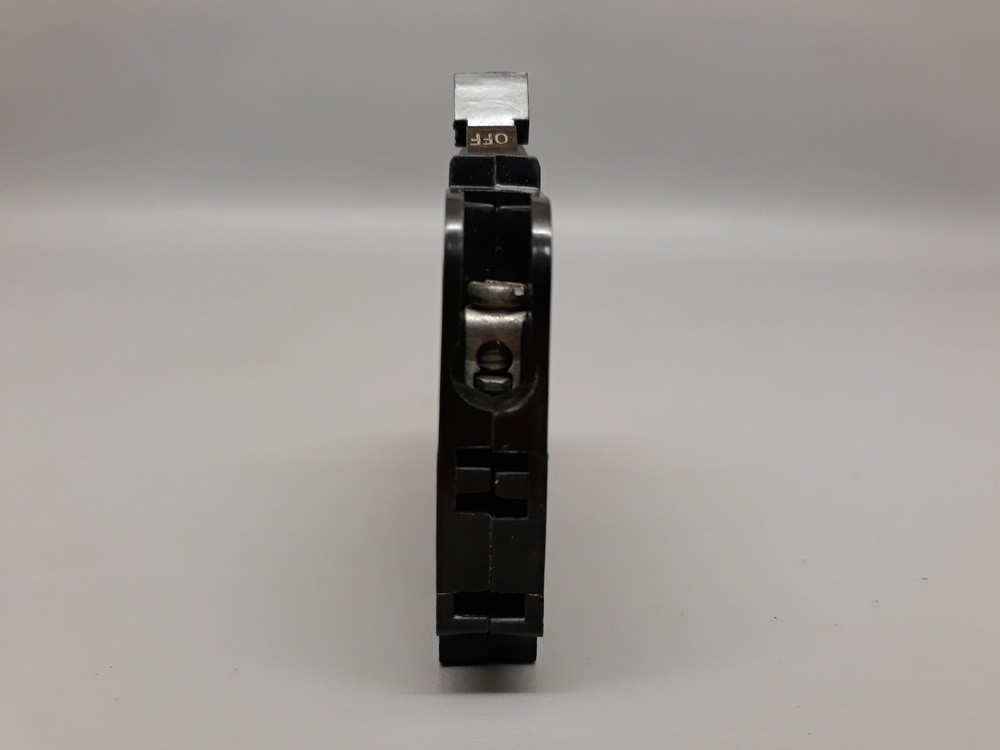 FEDERAL PACIFIC 20 AMP SINGLE POLE BREAKER STAB LOK THIN