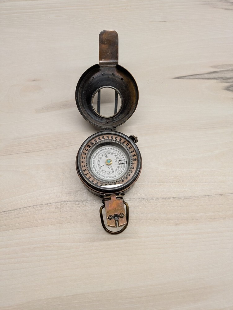 Nautical Solid Brass WW2 Compass in Wooden Box -Great Condition