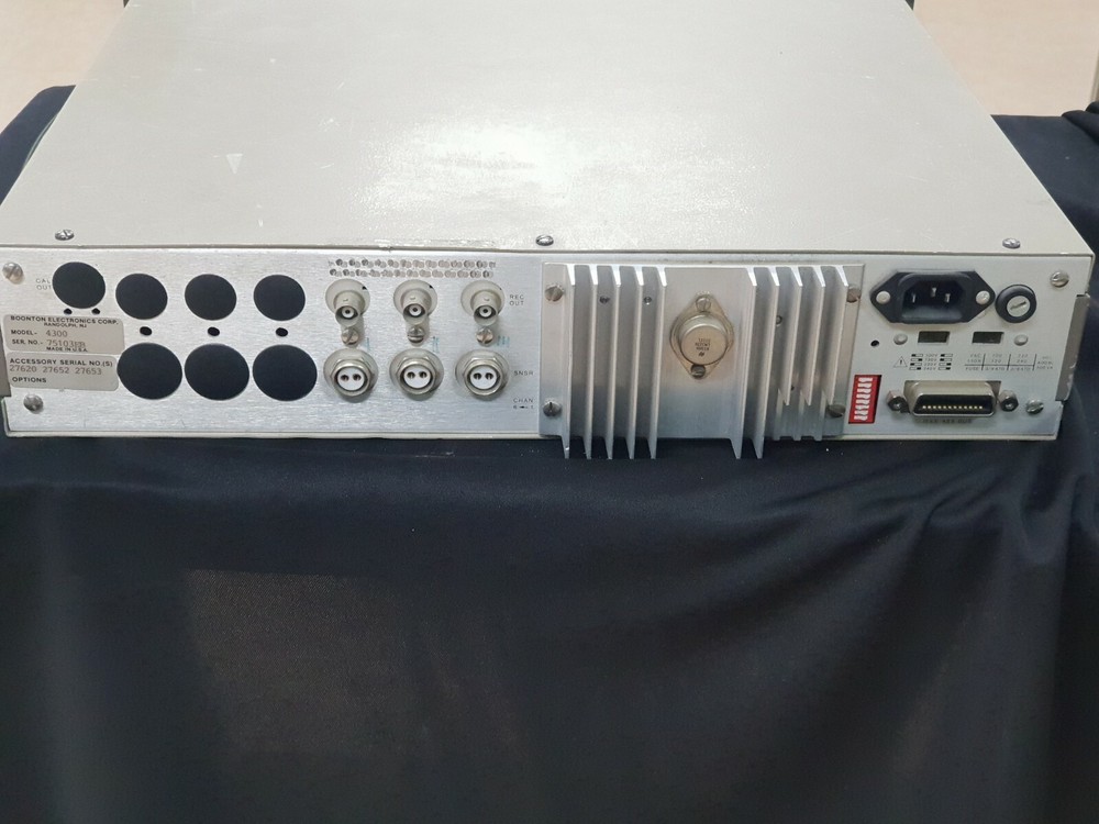Boonton 4300 : RF Power Meter