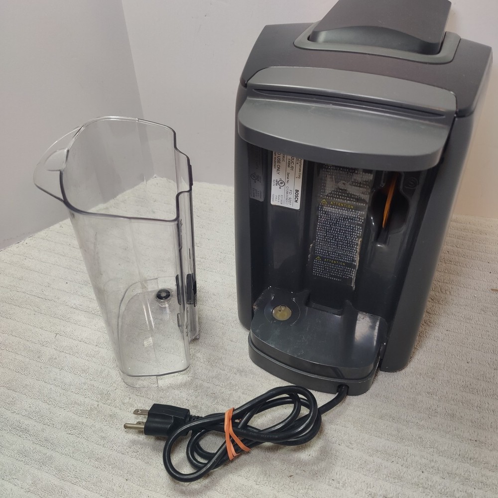 Bosch Tassimo TAS4702UC Single Serve Coffee Maker Black