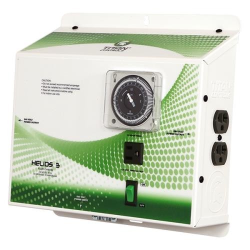 702670 TITAN CONTROLS HELIOS 3 4- LIGHT CONTROLLER 240V W/TIMER