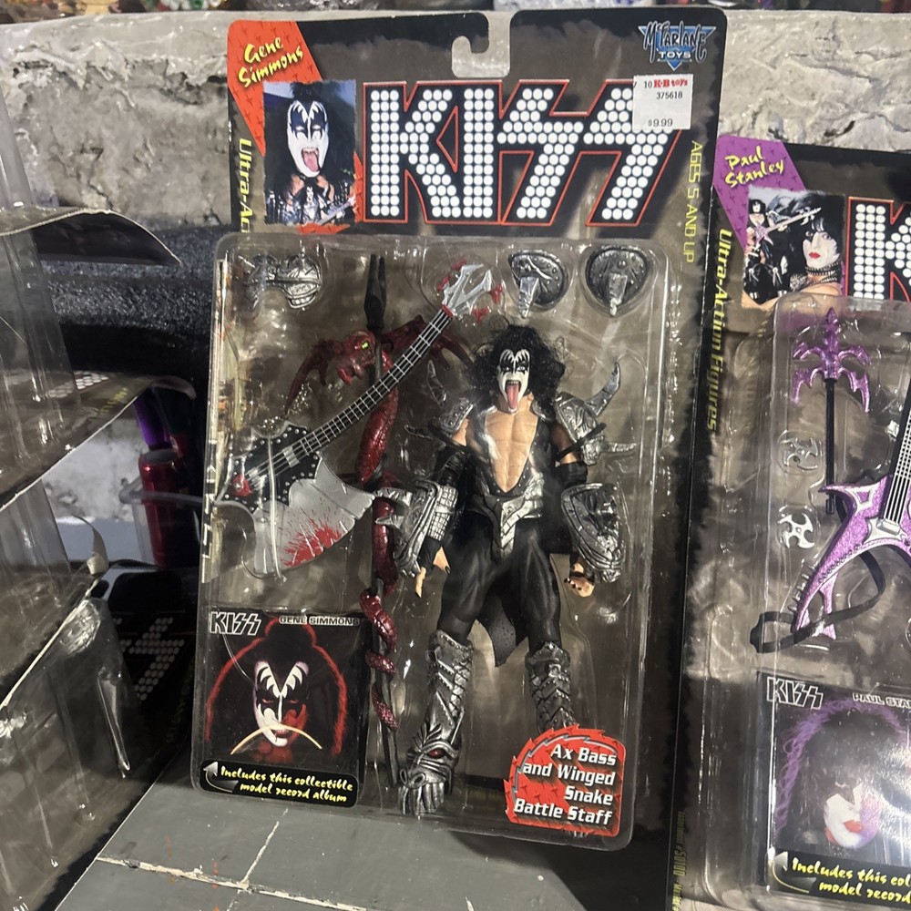 NEW Kiss Bundle Of 4 figures